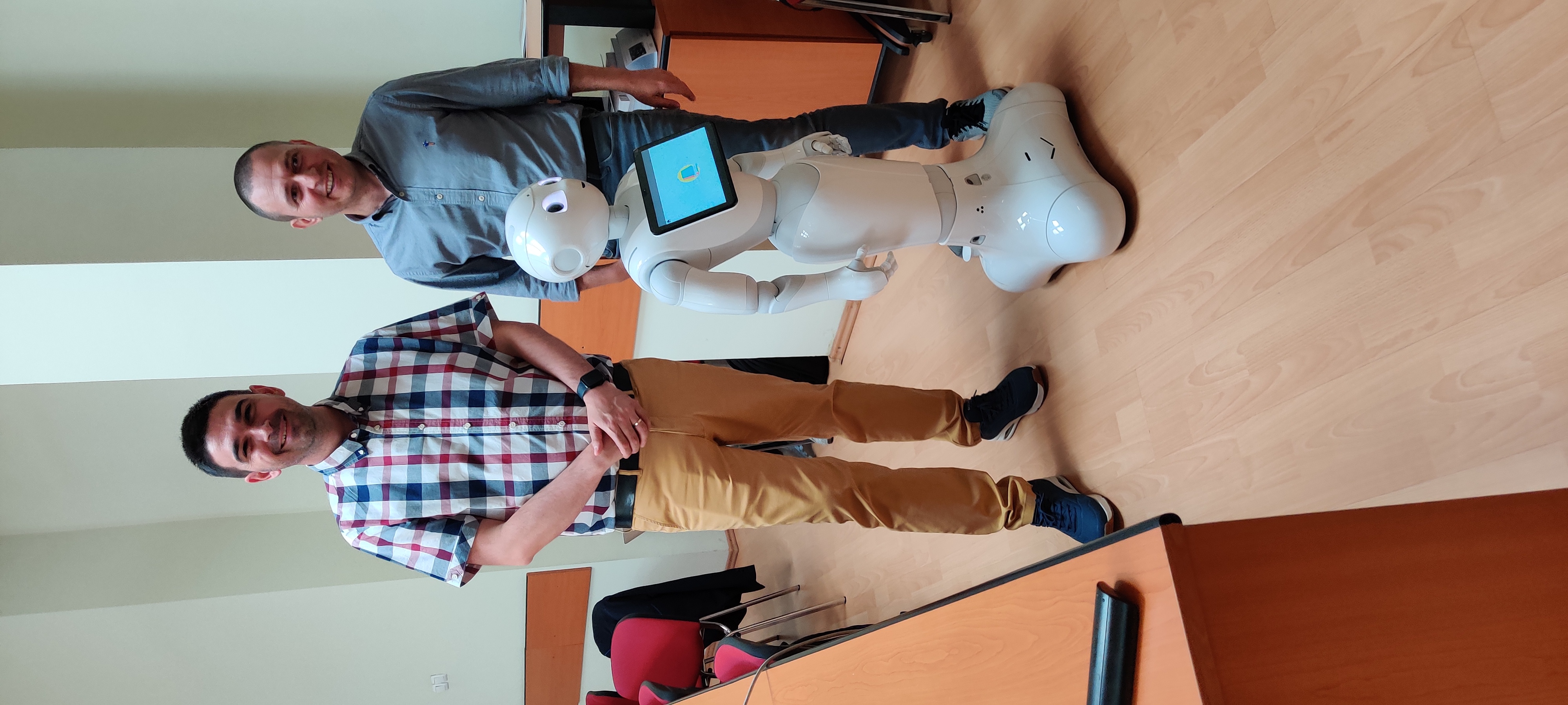 Project Manager Ionut and Tudor with Pepper